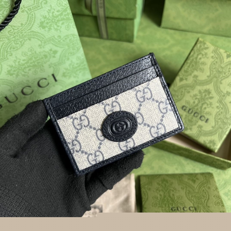 G*u*i wallets & purse